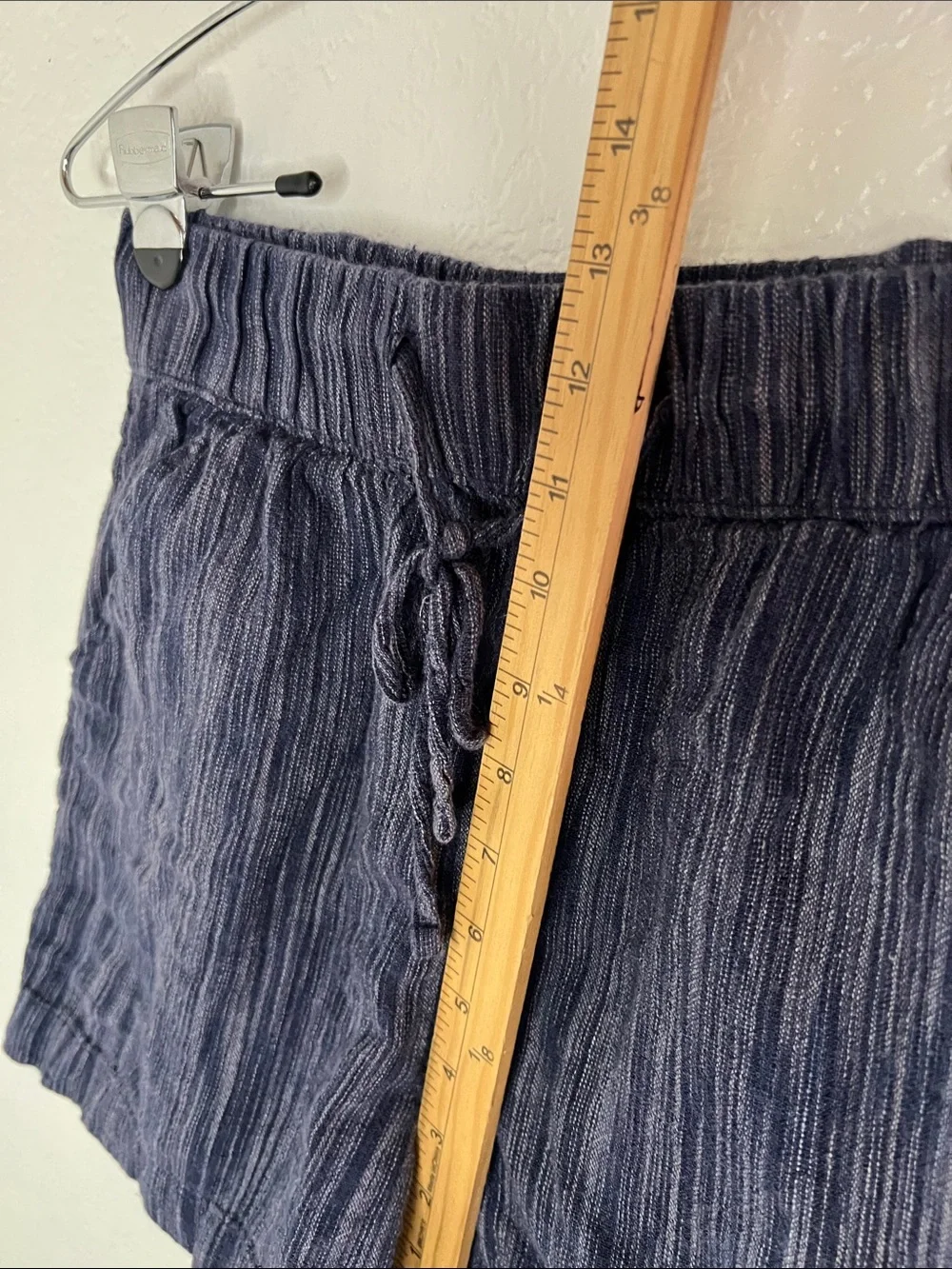 Time and tru linen blend Women’s Navy Blue Striped Drawstring Casual Shorts Xs